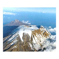 Tanzania Mt Kilimanjaro Climbing Safaris ,Trekking Mt. Kilimanjaro Machame Route, Hiking Mt. Kiliman
