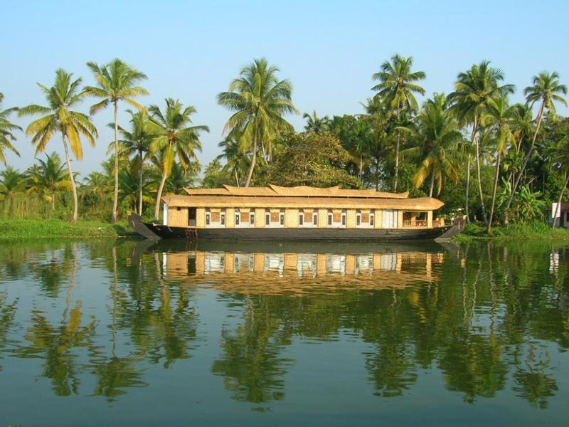 Thekkady - Alleppey - Package Tour
