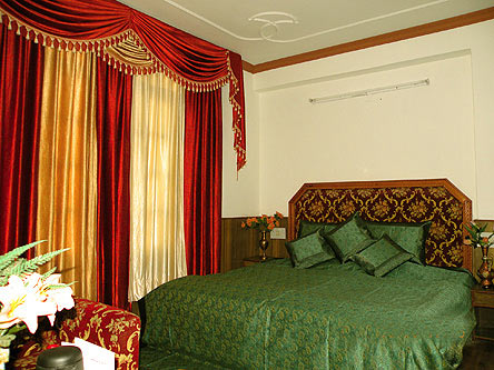 Manali Honeymoon Tour Package