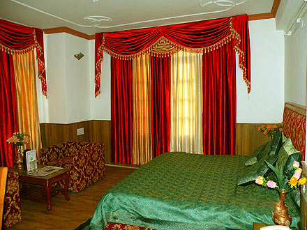 Manali Honeymoon Tour Package