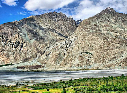 Leh Jeep Safari Tour Package