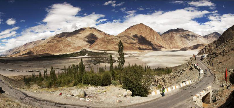 Leh Jeep Safari Tour Package