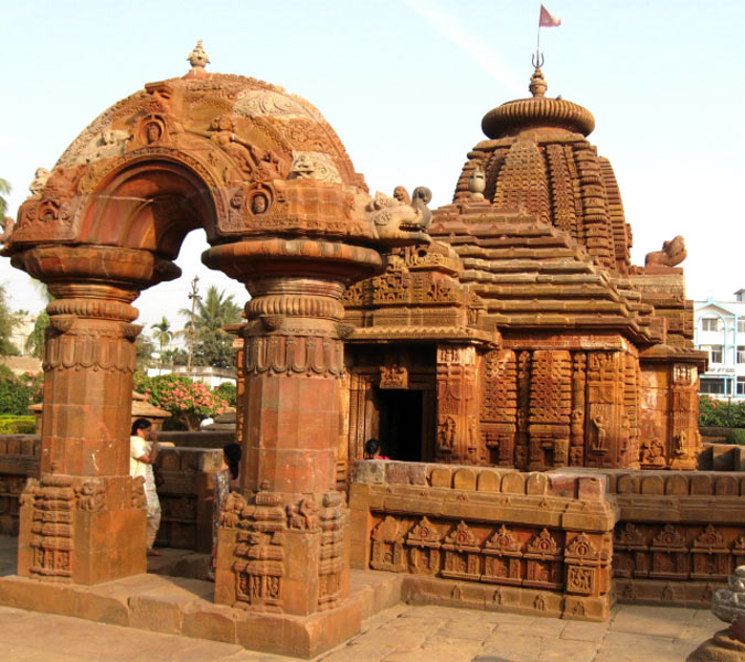 Golden Triangle of Odisha with Gopalpur Tour Package