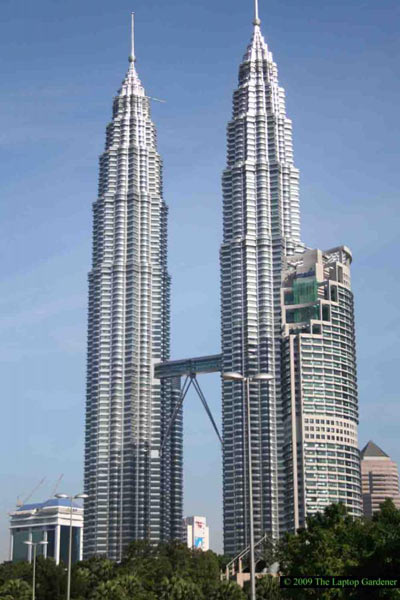 Malaysia With Star Cruise Tour