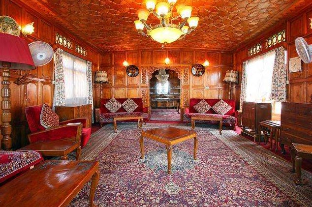 Houseboat New Maharaja Palace & Group, Srinagar J&K India