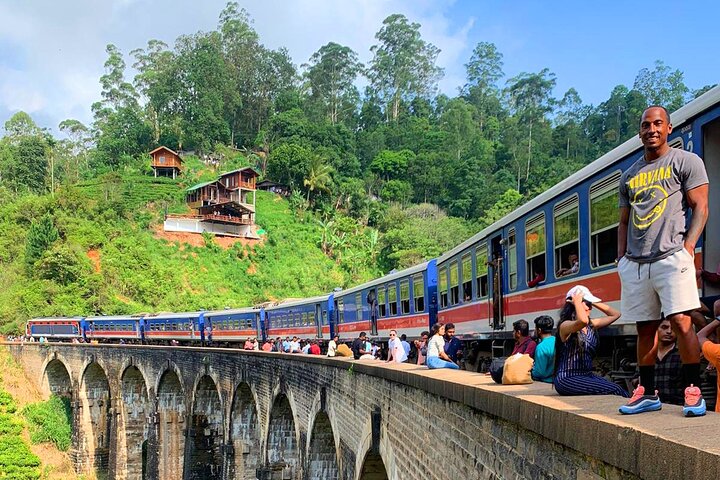 SRILANKA TOUR PACKAGE