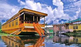 Discover Kashmir Tour