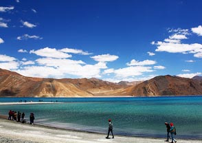 Valleys Of Ladakh With Pangong Stay