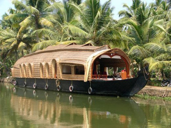 Kerala Backwater Tours