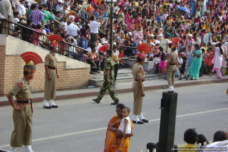 Kashmir - Mata Vaishnodevi & Amritsar Tour 8D/ 7N