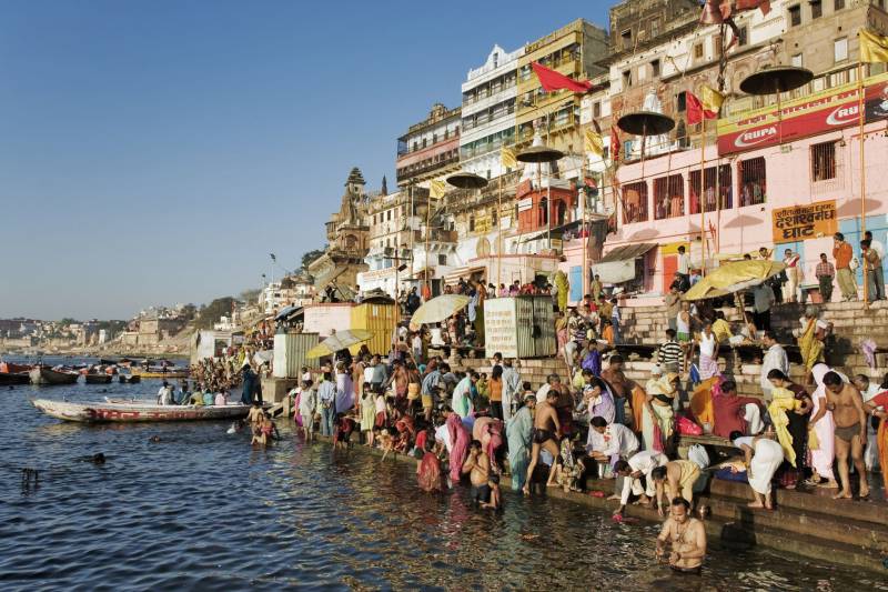 Pilgrimage Along The Ganges Tour