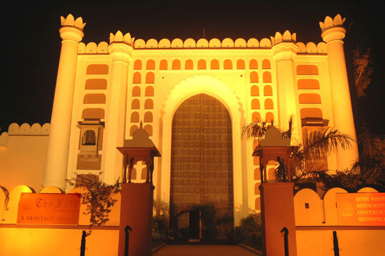 Hotel in Panchkula - Channdigarh Package