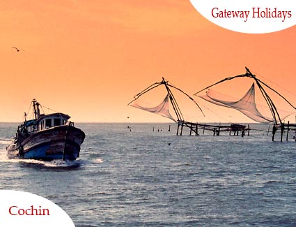 Hyderabad with Exotic Kerala Tour Package