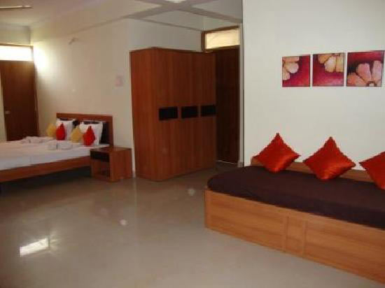 Comforts Hotels Package