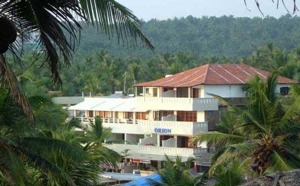 Beautiful Nest And Backwater Tour