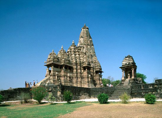 Golden Triangle with Khajuraho Tour