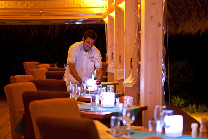 Maldives Relax Holidays - Kuramathi Honey Moon Tour