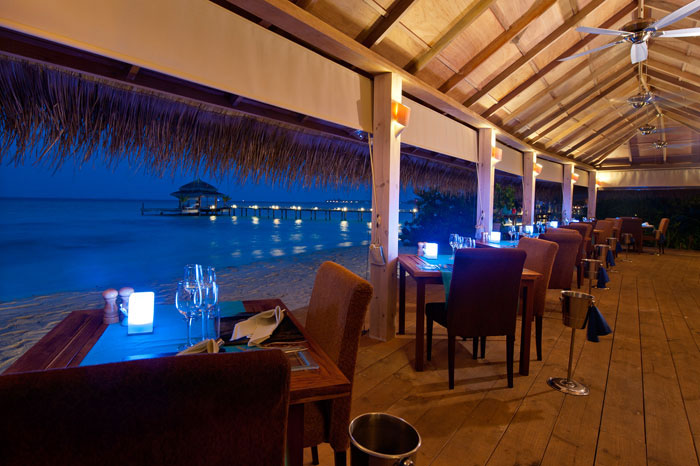 Maldives Relax Holidays - Kuramathi Honey Moon Tour