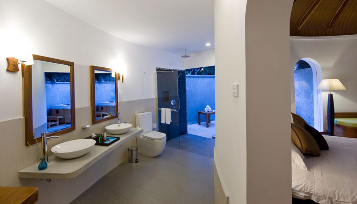 Maldives Relax Holidays - Kuramathi Honey Moon Tour