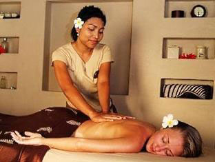 Hudhuranfushi Experience A Holiday Tour