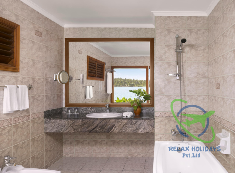 3 Night Villa Park Sun Island - Resort - Spa Tour