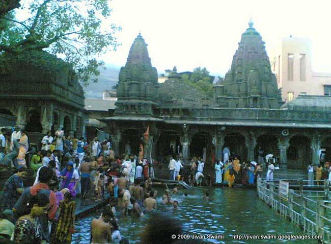 Shirdi - Trimbakeshwar Tour