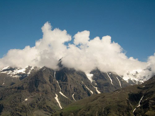 Chandigarh - Manali - Chandigarh Tour