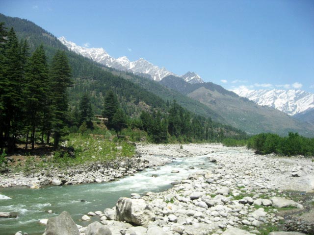 Shimla - Manali Tour Package (5 Nights / 6 Days) INR: 35,400/-