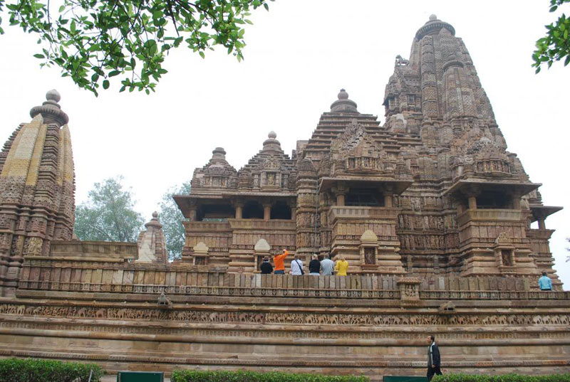 Khajuraho - New Delhi - Shimla - Manali Tour