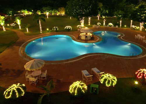 Khajuraho Tour with Hotel Clark Khajuraho