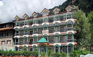 Hotel In Manali