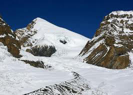 Saribung Peak (6346 M) Expedition