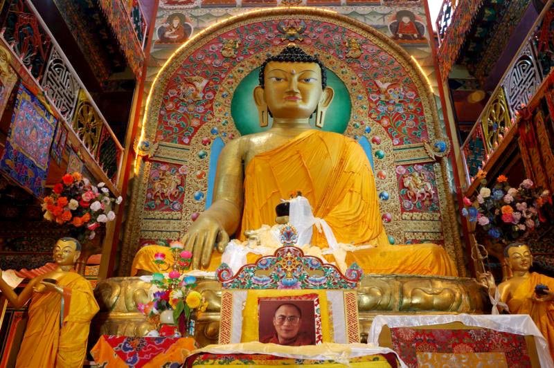 Buddhist Temple With East India Tour