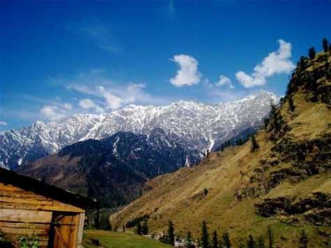 Charming Himachal Honeymoon With Volvo Tour