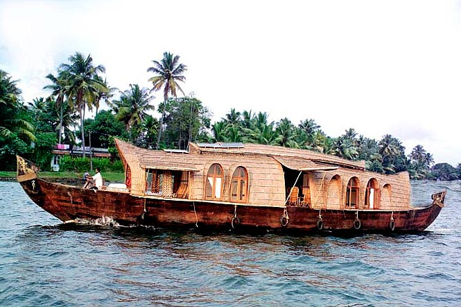Kerala Tour With Back Water
