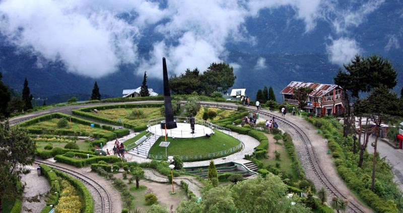 Himalayan Treasure - Gangtok - Darjeeling Tour