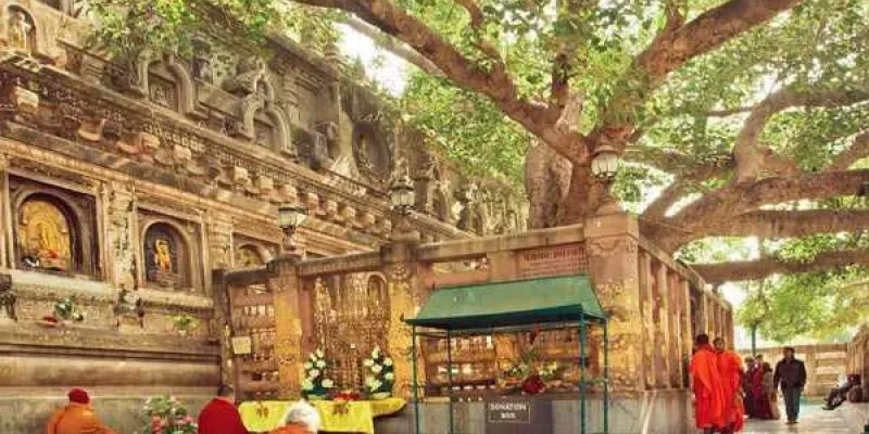 Kasi Gaya Allahabad Tour Package Form Chennai By Flight