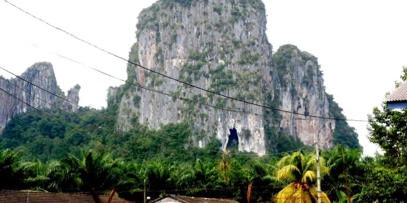 Panching Cave & Pandan Waterfalls Tour