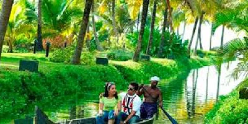 Romantic Kerala Tour