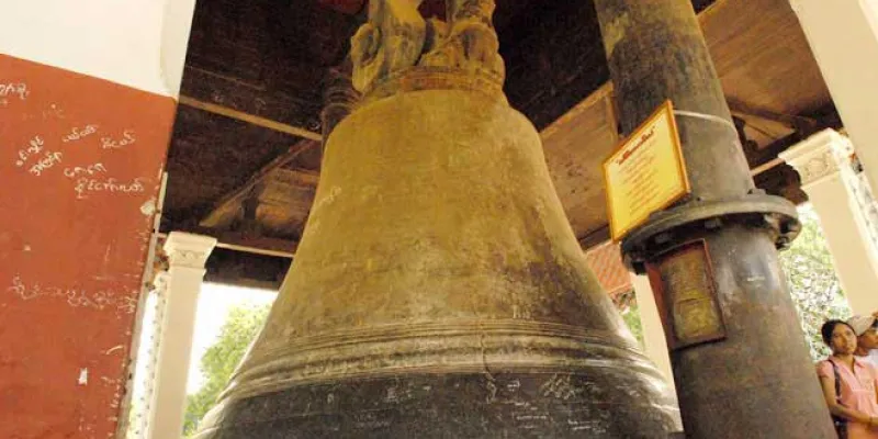 Mandalay Historical old capital and cultural tour