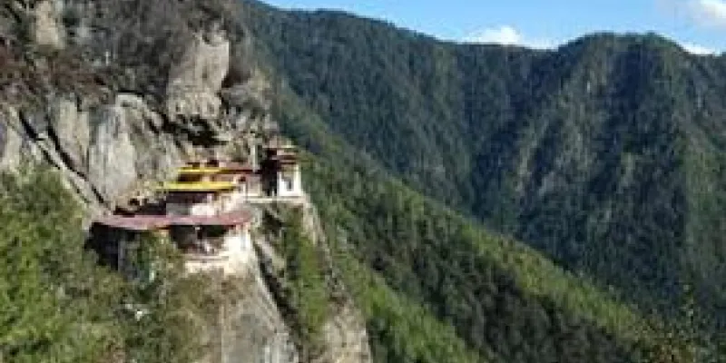 Kalimpong - Darjeeling - Gangtok Tour Package