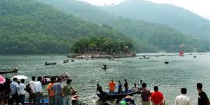 Kathmandu Pokhara Jomsom Tour Package