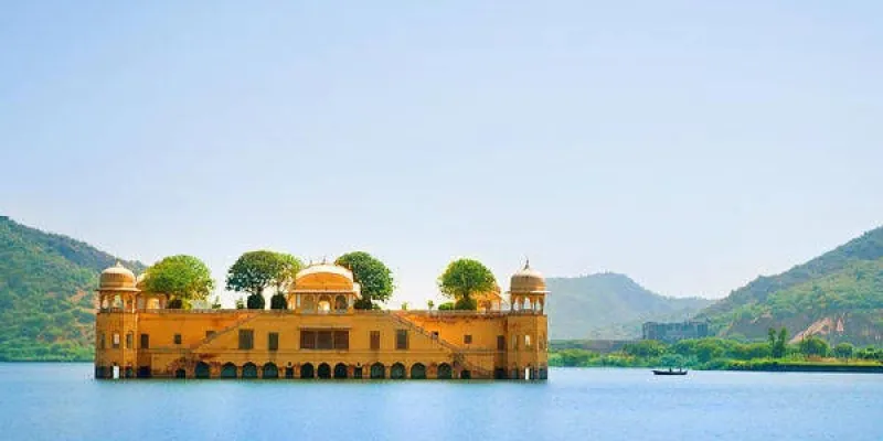 The Symbol Of Love - Golden Triangle Tour