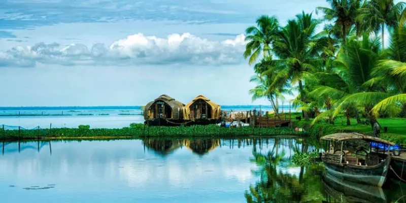 Exotic Kerala (Standard Package) Tour