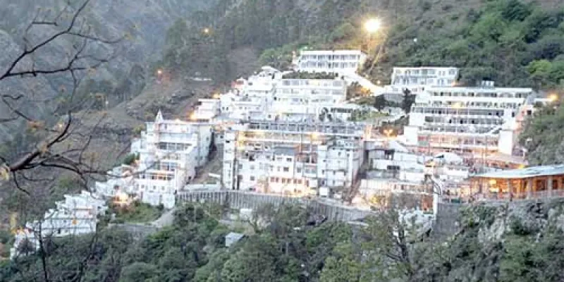 Vaishno Devi Tour With Patnitop