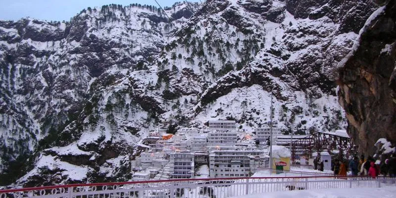 Kashmir & Vaishnodevi Tour