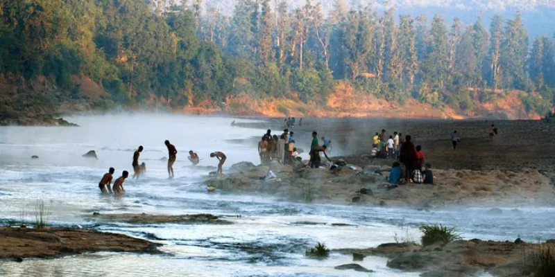 Short Escape To Saputara Tour