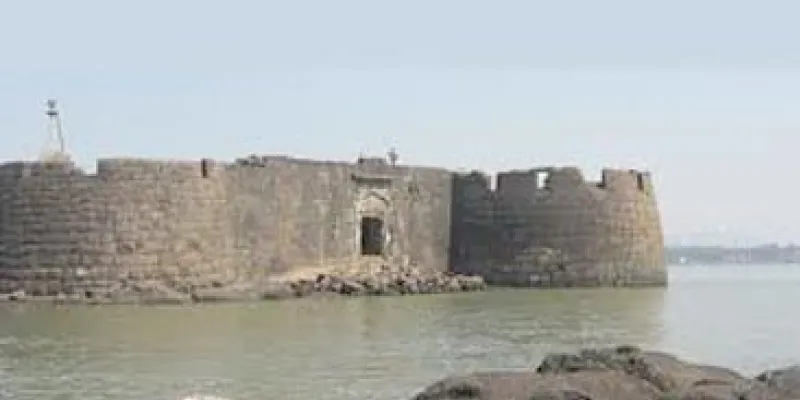 Maharashtra Honeymoon Tour