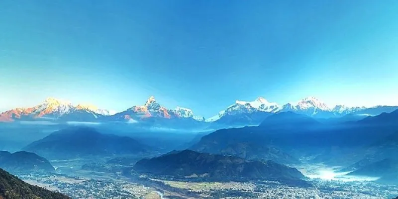 Gorakhpur - Pokhara - Kathmandu Tour