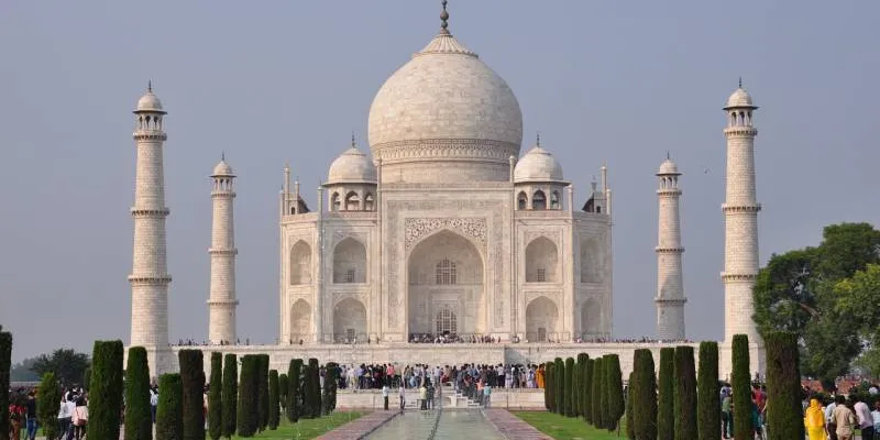 01 Night & 02 Days Agra Tour Package